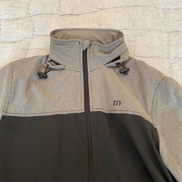 Travis Mathew Black and Gray Windbreaker - Picture 4 of 4